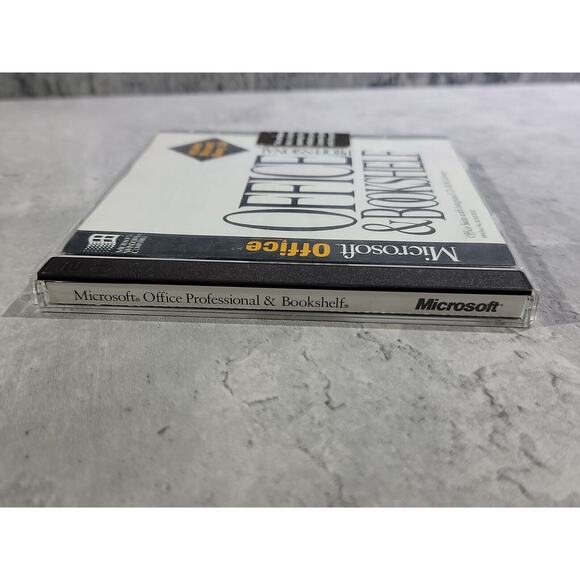 Microsoft Office Professional & Bookshelf Designed for Windows 95 CD Disc 2 - Picture 6 of 6